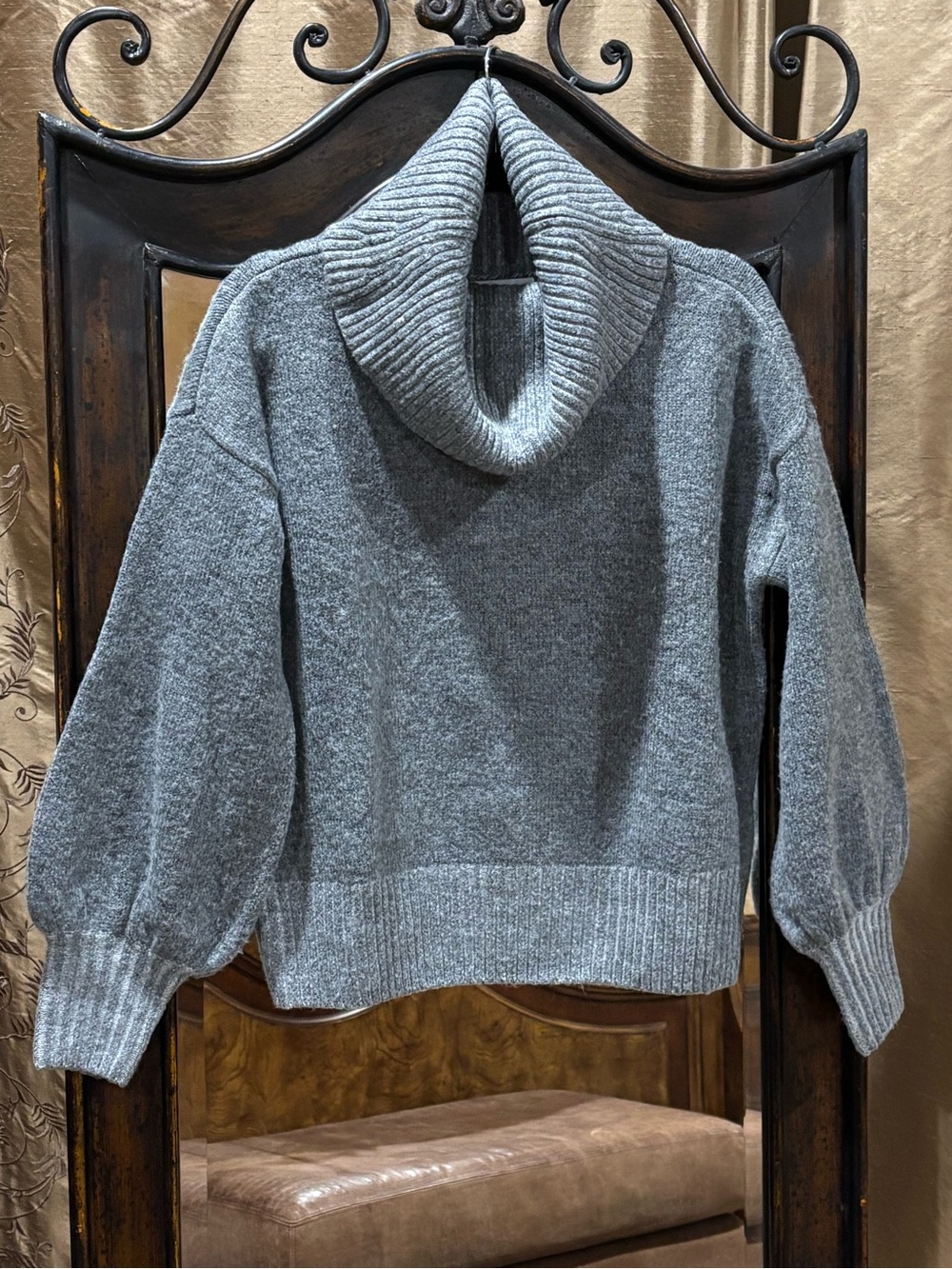 Express Gray Ribbed Cowl-Neck Balloon-Sleeve Sweater
